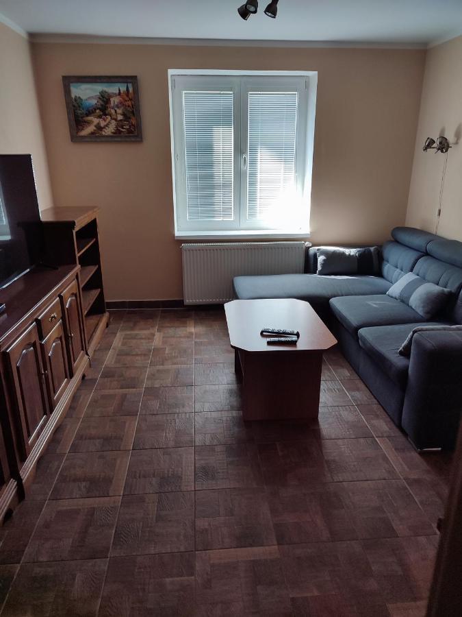 Apartman ชิลินา ภายนอก รูปภาพ